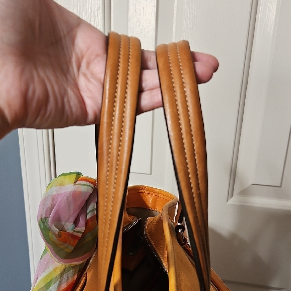 COACH EUC Orange Travel Tote Bag with Coach Scarf - Picture 10 of 16